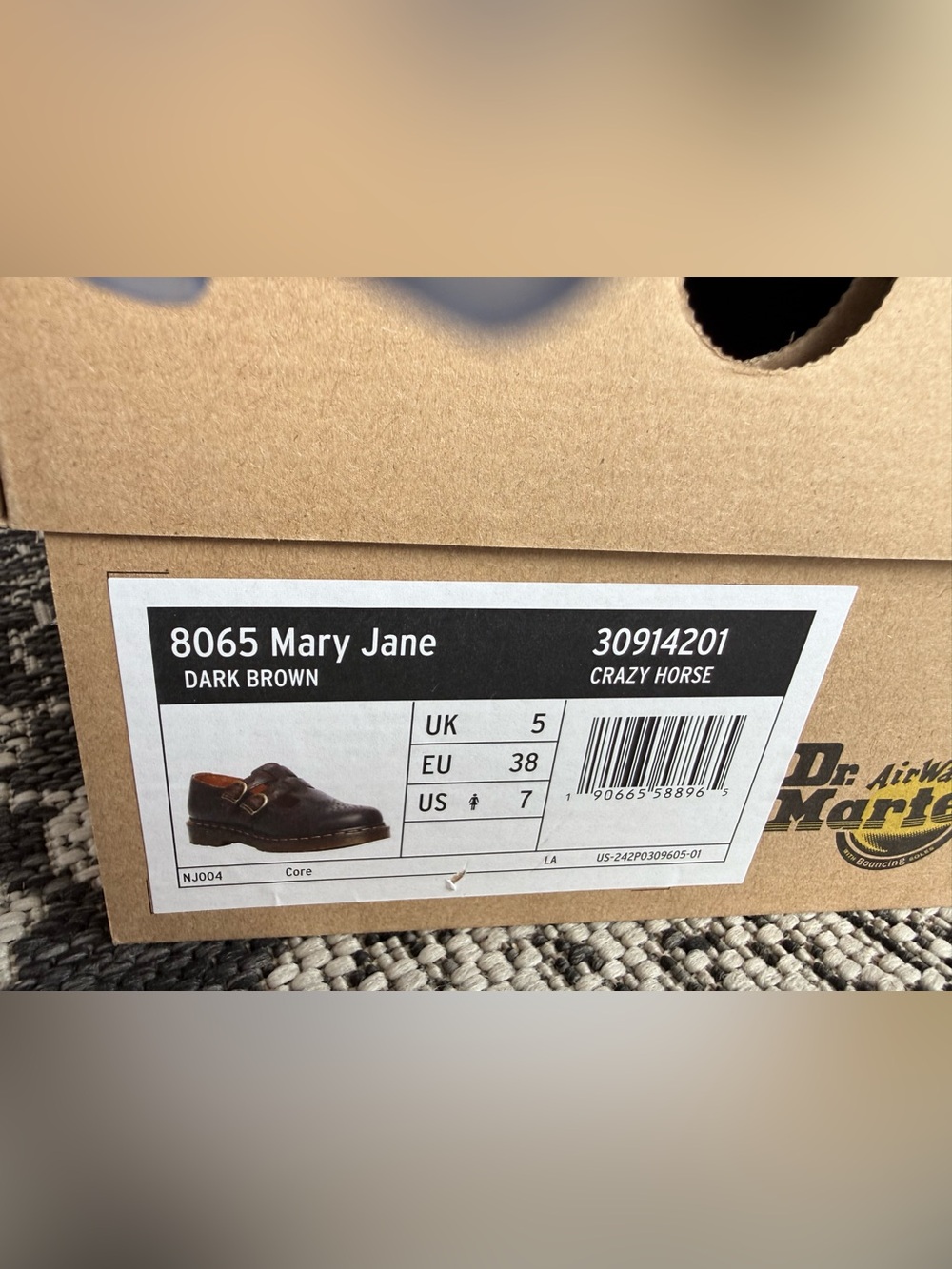 NIB Dr. Martens 8065 Crazy Horse Brown Mary Janes 7 - Picture 6 of 13